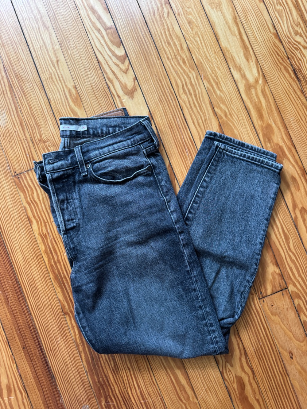 Women’s Levi’s wedgies
